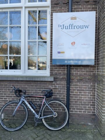 met 15 man naar de JUFFROUw 3-3-2026 122