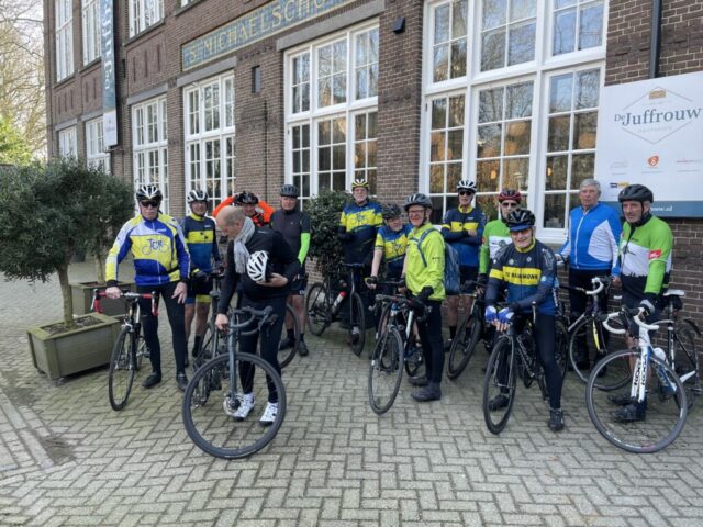 met 15 man naar de JUFFROUw 3-3-2026 125